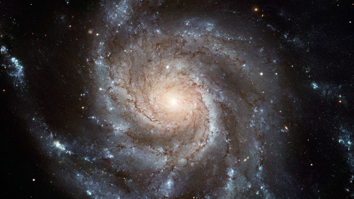 宇宙の巨大渦巻・銀河とは？　その正体と種類